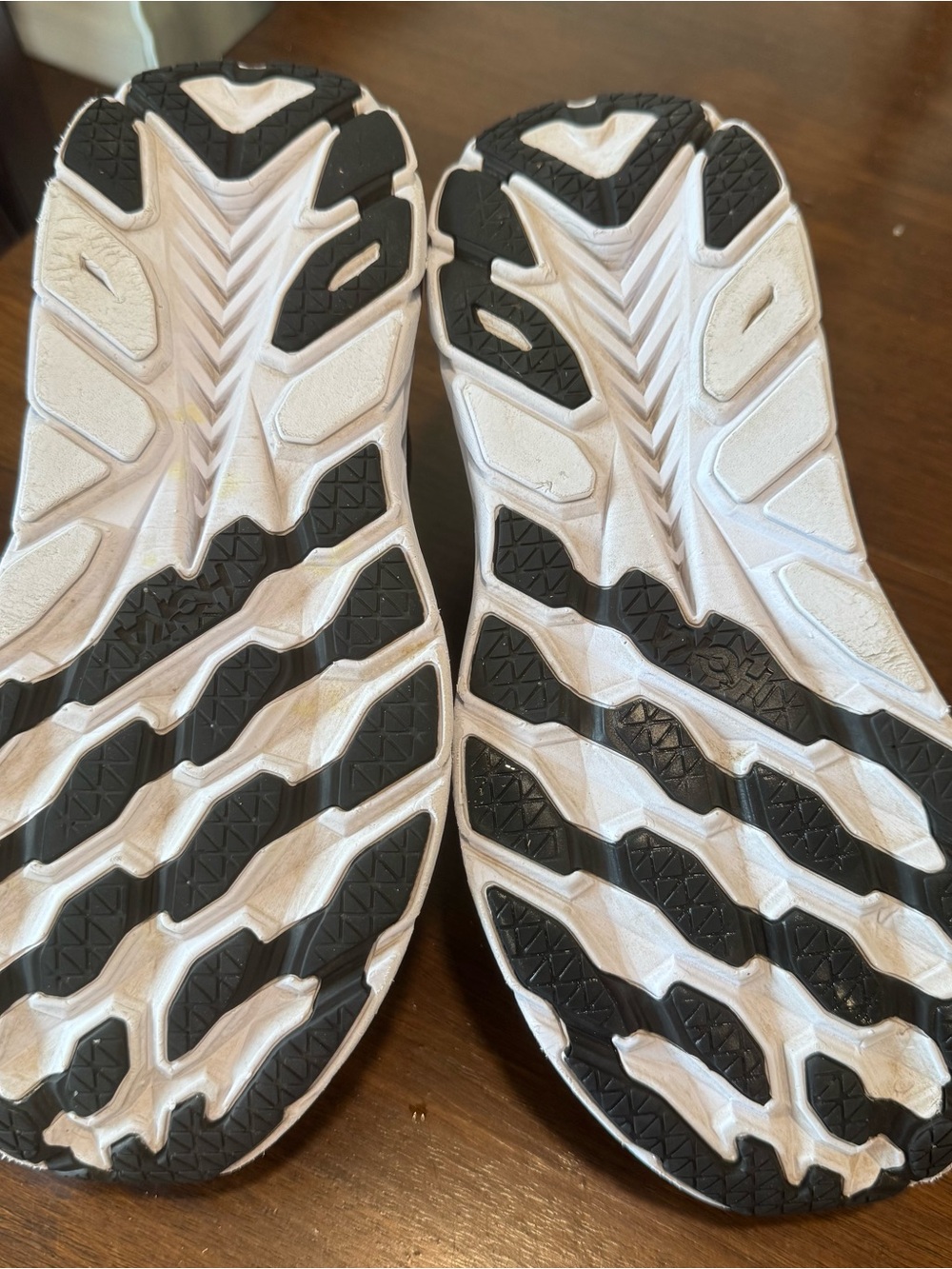 Hoka Womens 9.5D Running Shoes Black Clifton 8 Lightweight Cushioned Athletic - Picture 6 of 11